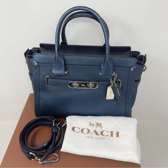 Coach Swagger Satchel - Picture 2 of 15
